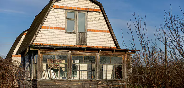 Own a Rental in Disrepair? We’ll Take It Off Your Hands in Overland Park